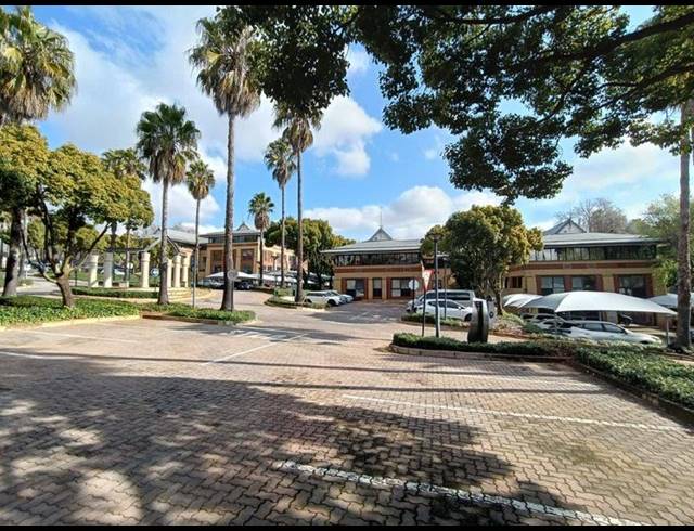 BUSINESS PROPERTY TO RENT IN WELTEVREDEN PARK